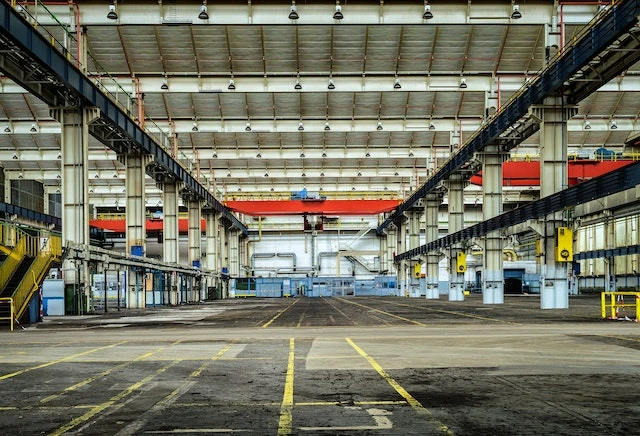 fitur warehouse management system