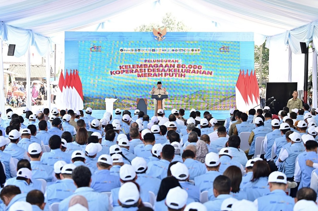 Foto Dokumentasi Peluncuran Koperasi Merah Putih Indonesia oleh Presiden Republik Indonesia Prabowo Subianto